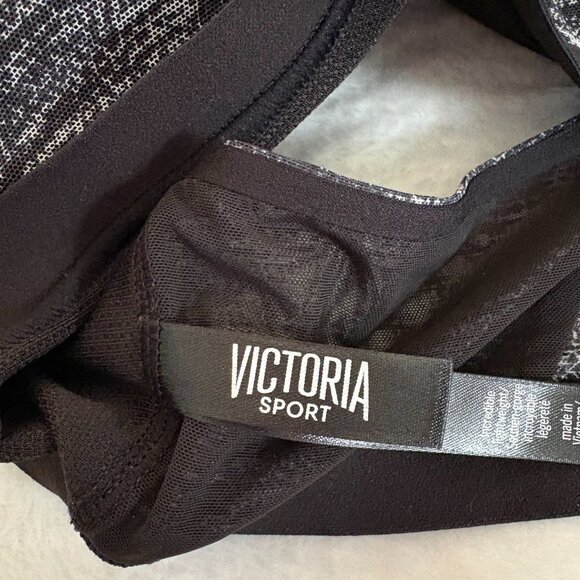 Victoria Secret Sport bra - Picture 3 of 5